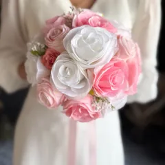 白バラ×ピンク濃淡ラウンドブーケ☆ブートニア