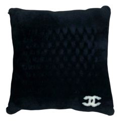 超稀少】CHANEL COCO MARK 17B CUSHION - メルカリ