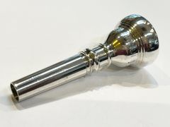 Item thumbnail for item 703dfe04-db6f-4c77-8518-bdc7d5f1707f