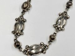 Item thumbnail for item 3ade5439-c14e-42fb-b3aa-71e869008d3e