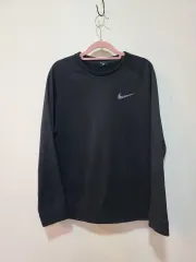 ナイキ ブラック スウッシュ スウェット Tシャツ XL