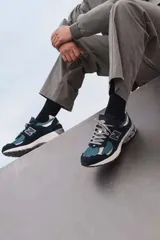 NEW BALANCE M2002RDF