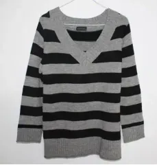 ボーダー柄 Vネック ニット knit