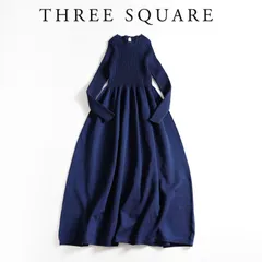749t*美品 THREE SQUARE スリースクエア フィット&フレアニットワンピース FREEサイズ ネイビー