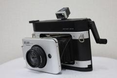 Item thumbnail for item e513733b-1787-474b-b35c-bbad977844e3