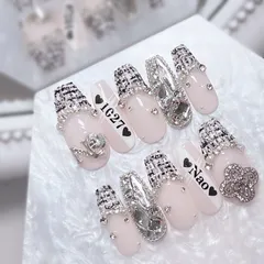 ネイルチップ 量産型 ツイード 黒ネイル 白ネイル ちゅるんネイル オタクネイル 推しネイル 推し活グッズ ハートネイル リボンネイル 布感ツイード ポコポコツイード ピンクネイル キラキラネイル 地雷 スナ系 フレンチガーリー シンプルネイル 大人かわいい