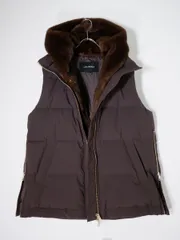 2025年最新】ミンク ベスト フードの人気アイテム - メルカリ