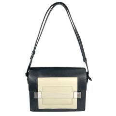 美品 DELVAUX デルヴォー マダム ショルダーバッグ レザー ブラック レディース【中古】【送料無料】