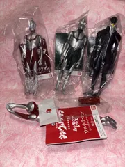 シン・ウルトラマンムービーモンスターシリーズ　4体セットメフィラスにせウルトラマンウルトラマンエネルギー消耗時ver.飛行ver.
