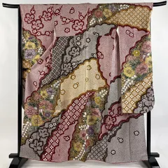 【美品】 振袖 身丈163cm 裄丈66cm M 袷 御所車 牡丹 金糸 金彩 えんじ色 正絹 逸品 【中古】