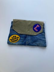 Item thumbnail for item d28c38d2-8f44-4f99-b64b-4effe8babffc