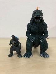 ゴジラとガメラフィギュアセット - メルカリ