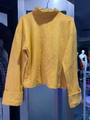 ZARA イエロータートルニット Sサイズ