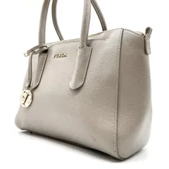 ✨良品✨ FURLA フルラ テッサ ハンドバッグ  トートバッグ レザー 革 ベージュ 肌色 グレー 灰色 グレージュ ゴールド金具 チャーム付き レディース