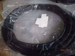 三菱 スペースギアMitsubishi MB944719 ウェザーストリップ - メルカリ