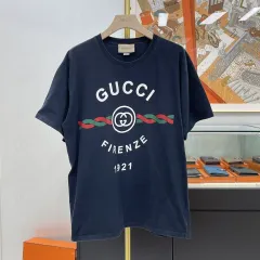 2025年最新】gucci tシャツの人気アイテム - メルカリ