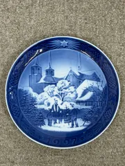 2025年最新】ロイヤルコペンハーゲン イヤープレートの人気アイテム