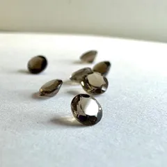 《宝石質 スモーキークオーツ》ラウンドファセットカット ルース 4mm【2粒セット】天然石/ネイルアート/ジュエリー素材