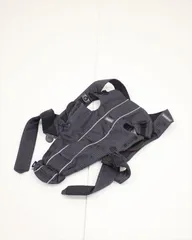 美品 ベビーキャリアMINI アンスラサイト ベビービョルン 抱っこ専用 新生児OK 快適フルメッシュ クリーニング済み B605004