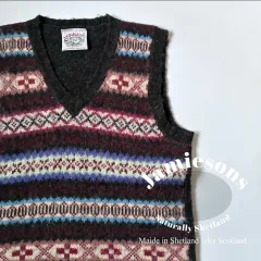 JAMIESONS / フェアアイル　Vネック　ニットベスト