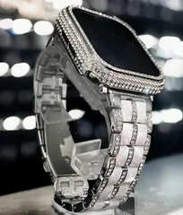 ホワイトジュエル　　アップルウォッチ ステンレスベルト キラキラ カバー 保護付　ケース メンズ レディース 38mm 40mm 41mm 42mm 44mm 45mm 46mm 49mm SE 　Ultra　Apple Watch用