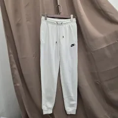 ナイキ 白 トレーナー ズボン XS