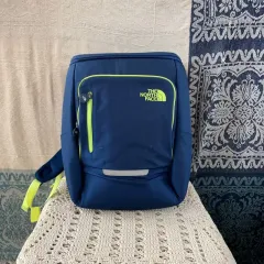 THE NORTH FACE ザノースフェイス キッズ スクエア バックパック 新学期 本 バッグ