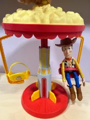 トイストーリー 海外限定 おもちゃ Pop-a-whirl ポップコーンバケット (最終価格)