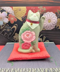 縁起物　招き猫　花招き猫　大　ぼたん　左手上げ　セトクラフト　開運　招福　千客万来　商売繁盛　金運　ボタン