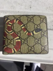 2025年最新】gucci 二つ折り財布 スネークの人気アイテム - メルカリ