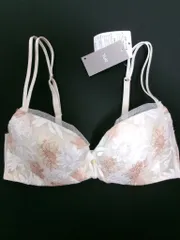 2026年最新】yue d65の人気アイテム - メルカリ