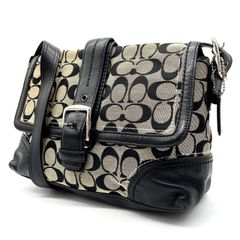 【極美品】コーチ　ショルダーバッグ　シグネチャー　キャンバス　レザー　ブラック系 極美品 COACH コーチ ショルダーバッグ キャンバス レザー