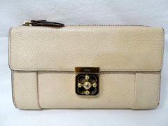 Chloe Turnlock Long Wallet, Beige Leather, Gold Hardware, 7J