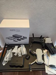 DJI Mavic Mini Fly More Combo ドローン 通電のみ確認 動作未確認