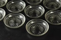 【蔵A3626c】レトロ硝子　プレスガラス　気泡　小皿　十四客