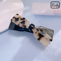 べっ甲風のデザインがオシャレなキュートなリボン型のバレッタ　 サイドのまとめ髪や、ハーフアップ、ポニーテールにも　セレブ　ヘアアクセサリー　まとめ髪　結婚式　パーティー　お呼ばれ　ヘアアレンジ　ヘアクリップ　バンスクリップ　べっこう柄　ha0117al