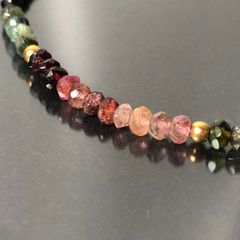 1881. トルマリンボタンカット20本連売り - メルカリ