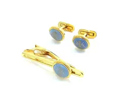 ■美品■ GIVENCHY ジバンシィ カフス カフリンクス ネクタイピン アクセサリー 2点セット 紳士  メンズ ゴールド系×ブルー系 DK7958のサムネイル