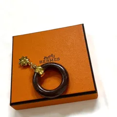 限定品 エルメス スカーフリング ゴールド×ウッド スターモチーフ 星を巡る旅展 チャーム  HERMES AC0073