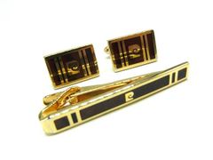 Item thumbnail for item e2270721-43e1-48b9-b353-edea7cc7f312