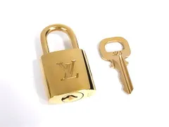 ■美品■ LOUIS VUITTON ルイヴィトン カデナ 南京錠 パドロック 323 鍵 キー ゴールド系 DK0969