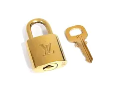 ■美品■  LOUIS VUITTON ルイヴィトン カデナ 南京錠 パドロック 315 鍵 キー ゴールド系 DK1160