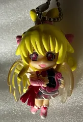 e♯ドキドキ!プリキュア＃　キュアハート　フィギュアキーホルダー