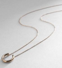 COCOSHNIKココシュニック　10K ロングネックレス リーフデザイン ほぼ新品 COCOSHNIK 10KYGリーフデザイン ロングネックレス - メルカリ