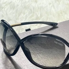 2025年最新】HYDE サングラス トムフォードの人気アイテム - メルカリ