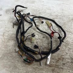 52プリウスPHV メインハーネス 82111-47R10 - メルカリ