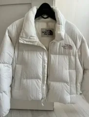 状態良し THE NORTH FACE ザノースフェイス ホワイトラベル ヌプシ マット ショートダウン アイボリー