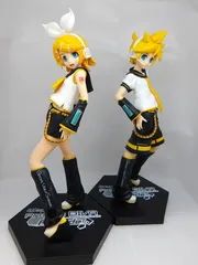 2025年最新】鏡音リン プレミアムフィギュアの人気アイテム - メルカリ