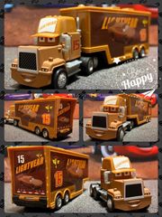 新品未使用 ディズニー カーズ マック トラック トレーラー 3台セット