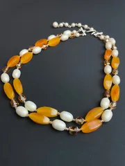 ヴィンテージ 貝パールと琥珀色の2連ネックレス